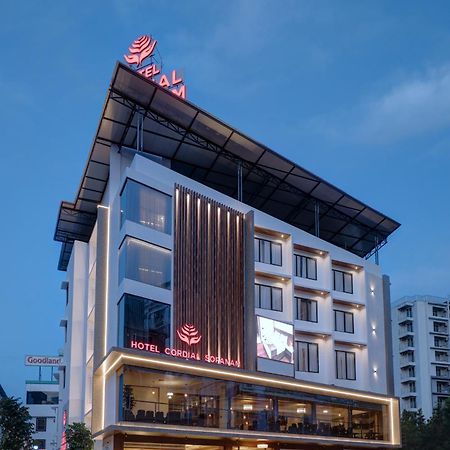 Hotel Cordial Sopanam Thiruvananthapuram Exteriör bild