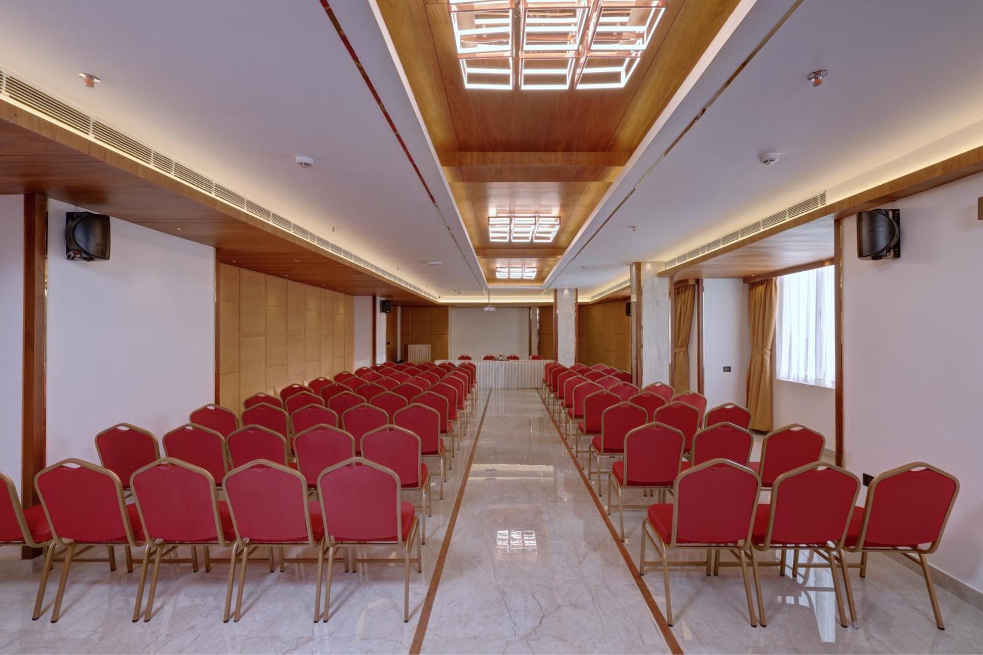 Hotel Cordial Sopanam Thiruvananthapuram Exteriör bild