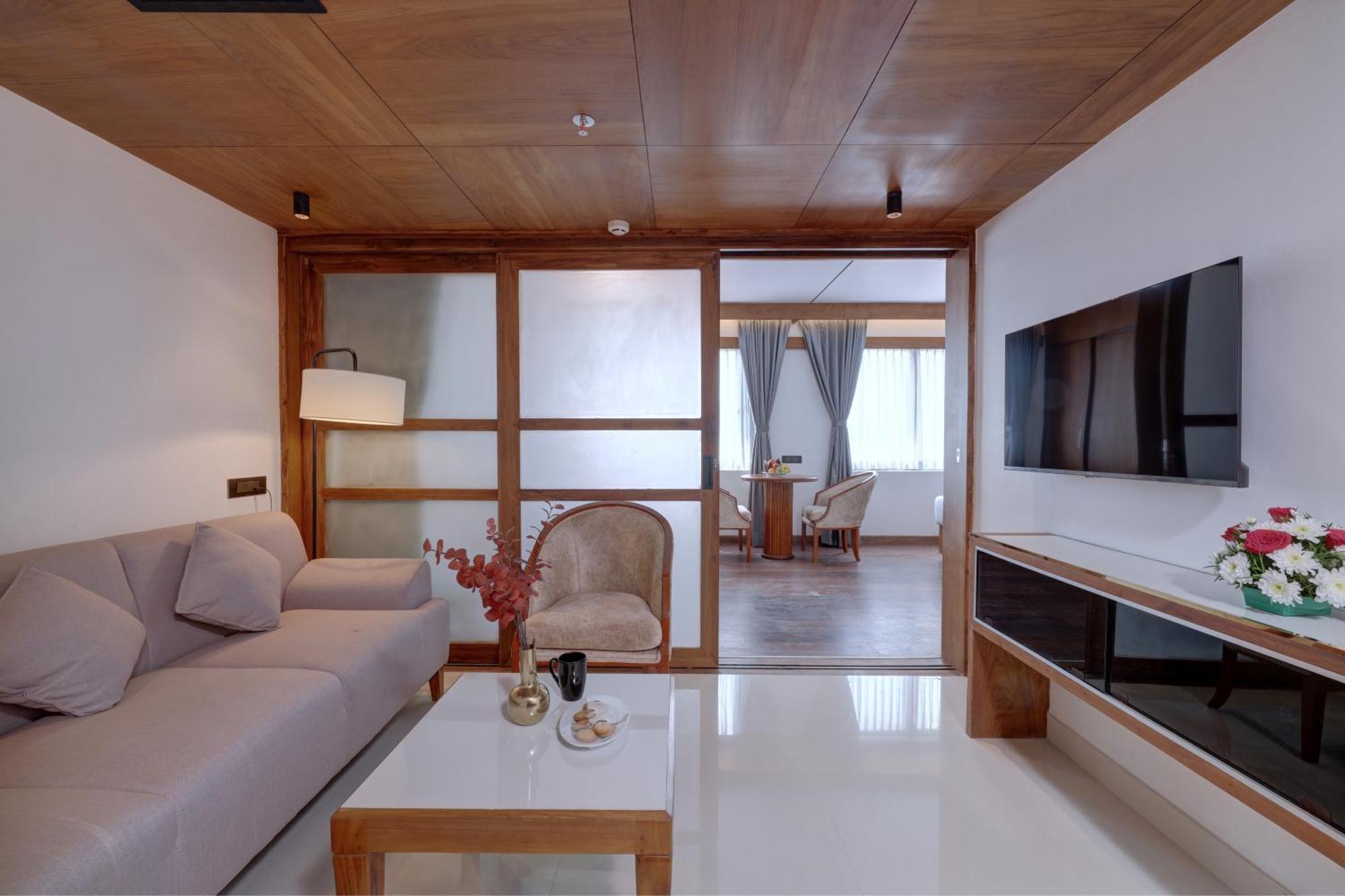 Hotel Cordial Sopanam Thiruvananthapuram Exteriör bild