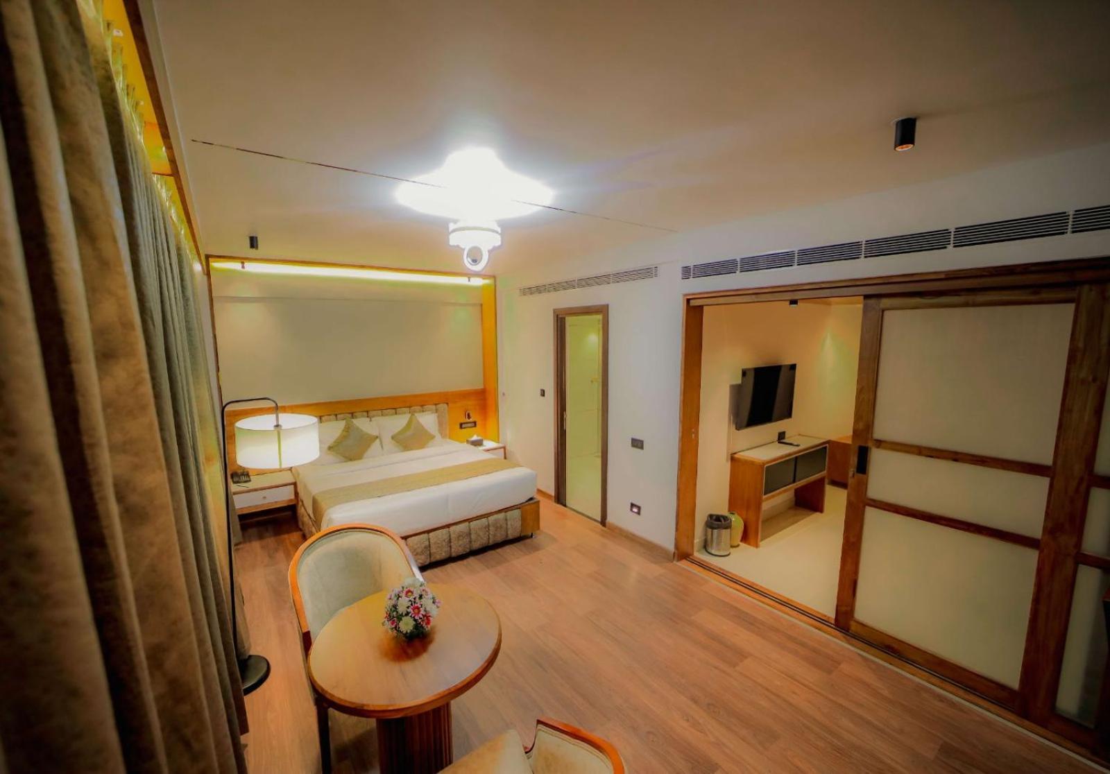 Hotel Cordial Sopanam Thiruvananthapuram Exteriör bild